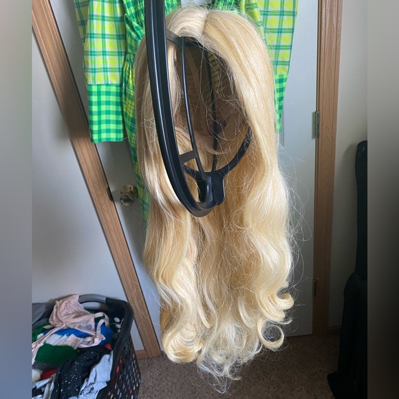 INH Hair Paris Wig - Picture 2 of 12